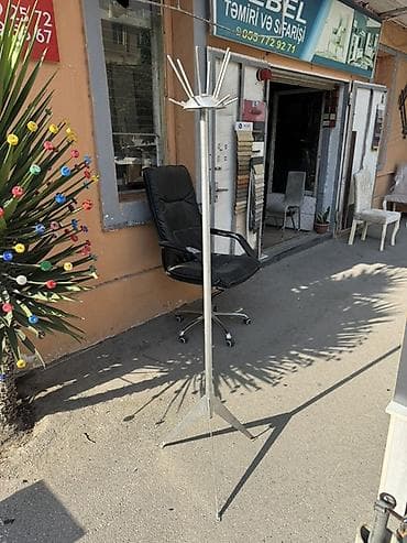 Metal asılqan – döşəmə tipli - Material: tam metal konstruksiya
