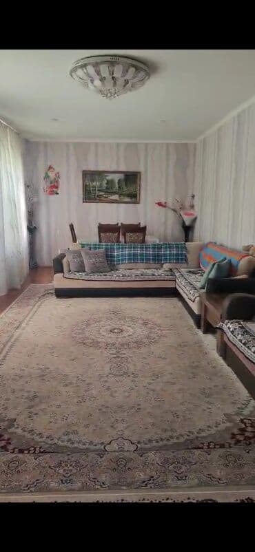 dernegulde kiraye ev: 4 otaqlı, 220 kv. m, Orta təmir — 15