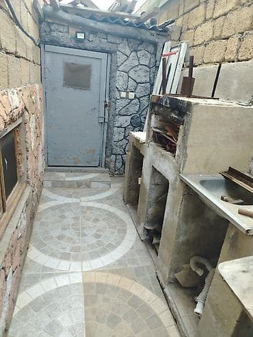 bakı kirayə evlər ucuz: 3 otaqlı, 100 kv. m, Orta təmir — 5