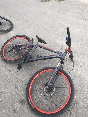 vista velosiped: Dağ velosipedi – 26” təkərlər, disk əyləcləri, ön amortizator, (full — 3