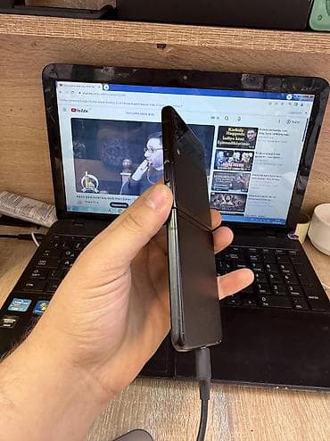 apple iphone 7 plus: Samsung Galaxy Z Flip 3 5G, 256 GB, rəng - Qara, Zəmanət, Düyməli, Barmaq izi — 2