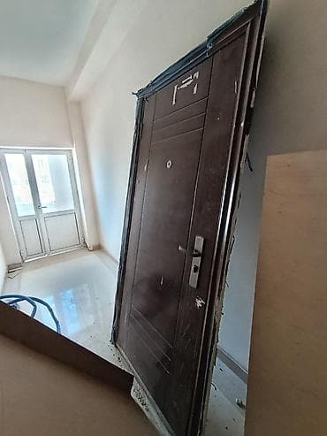 seyfi qapi: Dəmir giriş qapısı - Material: polad/metal konstruksiya - Rəng və — 1