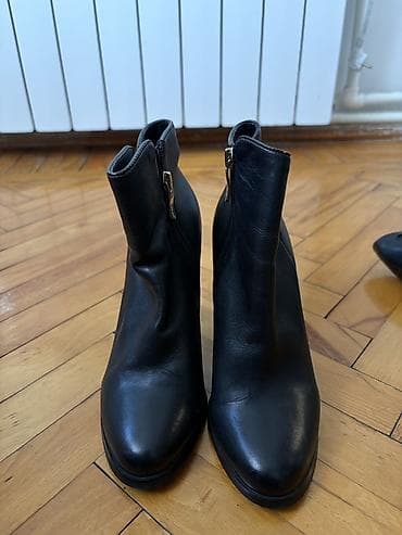 damaşnik ne demek: Qadın ayaqqabıları dəsti 1) Spagna Fashion açıq-bej rəngli laklı — 10