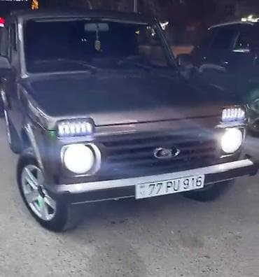 niva arxa: VAZ (LADA) 4x4 Niva: 1.7 l | 2025 il 2500 km Ofrouder/SUV — 2