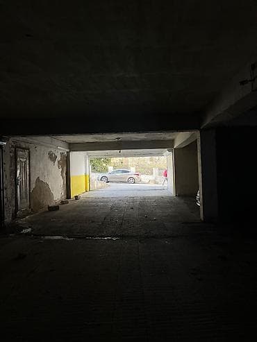 Qarajlar: 17 kv. m, 56 * 6 * 4 Beton Su — 3