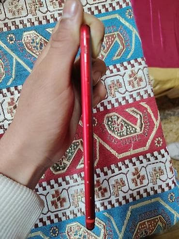 Audio: IPhone 8 Plus, Qırmızı, Barmaq izi — 4