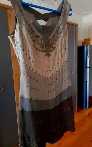 Donlar: 1-i,1azn. İşlənmiş. 20,əddəndən,aşağı,mal,satılmır — 22