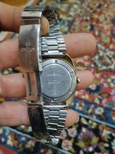 saat romanson: Qol saatı, rəng - Qızılı — 3