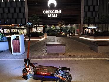 elektro gitara: İşlənmiş Elektrik samokat 11", > 1000 Vt, > 45 km/s, Ünvandan götürmə — 2