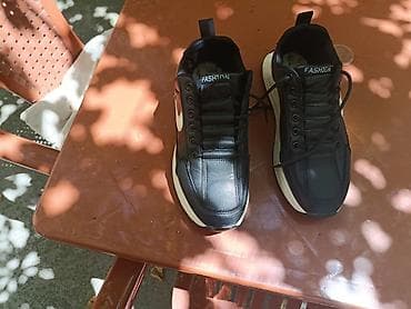 original nike: Təzə. nike ayaqqabı 5-6 defe geyinilib — 5