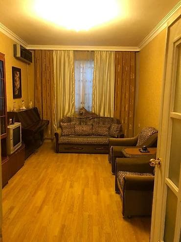 serifzadede satilan evler: Bakı, 3 otaqlı, Köhnə tikili, 70 kv. m — 1