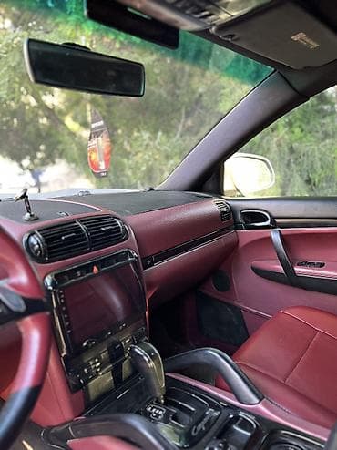 Porsche Cayenne: 3.2 л | 2005 г. 312985 км Внедорожник — 3