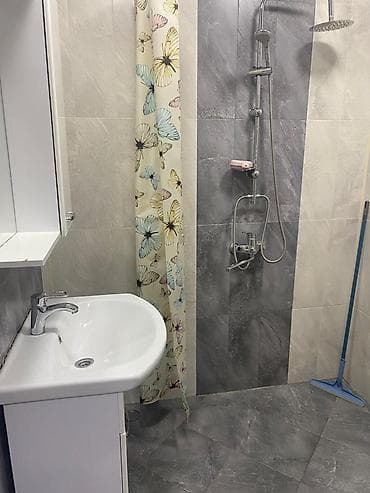 ivanovka ev satilir: Ev Xırdalan şəhər AAAF Parkın içərisəndə yerləşir. Küçə 23, bina 1 — 7