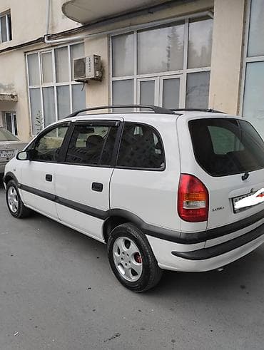 piryora matoru: Opel Zafira: 1.8 l | 2002 il Universal — 6
