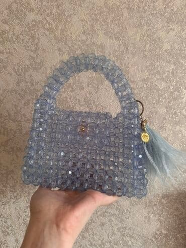 narkotik etir kisi ucun: Çanta dəsti, Prada — 17