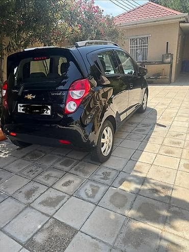 afdamabiler: Chevrolet Spark LT hatchback - Korpus: 5 qapılı kompakt hatchback — 2