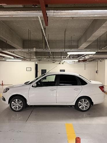 kia rio 2021 model: VAZ (LADA) Granta: 1.6 l | 2024 il 76000 km Sedan — 3