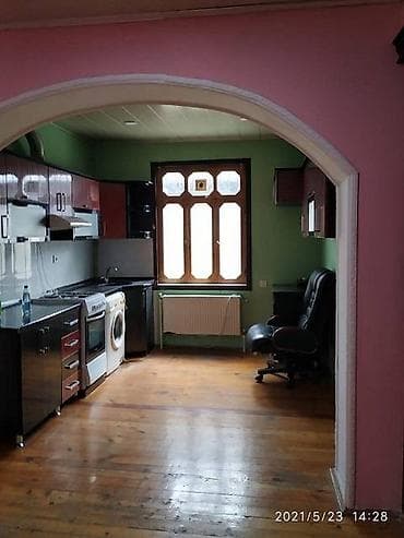 Гаражи: 134 м², 3 комнаты, Комби, Газ, Электричество — 1