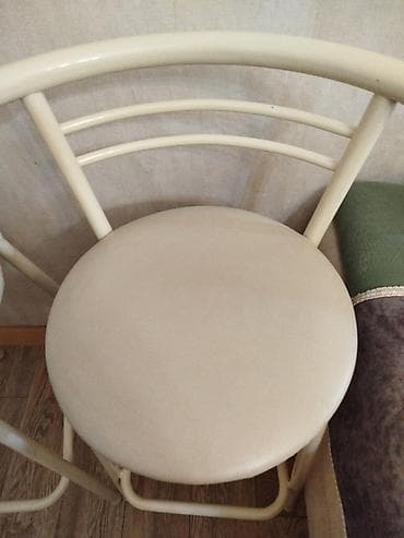 gemi boyası: Məhsul: 2 ədəd bar taburesi/stul - Rəng: krem (bej tonları) - Karkas — 2