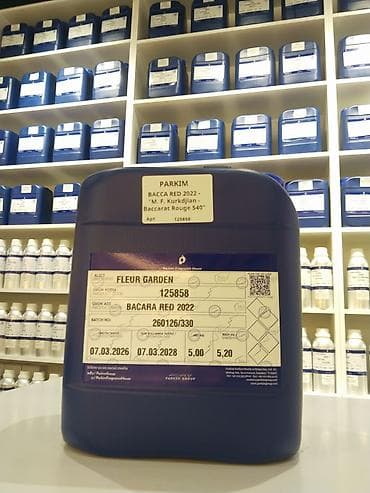 yasəmən ağacı: M.F.Kurkdjian - Baccarat Rouge 540. 1 qr - 0.22 — 1