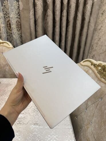 Mətbəx texnikası: HP Envy 13 – yüngül və güclü ultrabuk Xüsusiyyətlər: - Korpus — 2