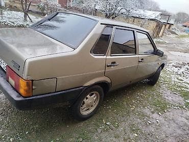 vaz zamoku: VAZ (LADA) Samara: 1.6 l | 2000 il 222222 km Sedan — 5