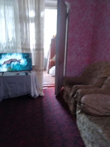 ismayilli ev kiraye: Hovsanda Togrul marketin ustunde 2otaqli ev satilir.Qiymetde — 2