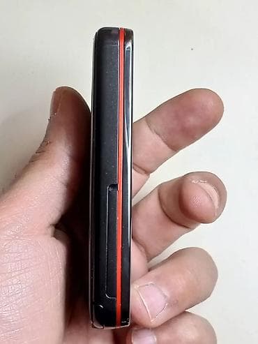 dark souls disk: Nokia 5530 Xpressmusic, 64 GB, rəng - Qara, Sensor — 3