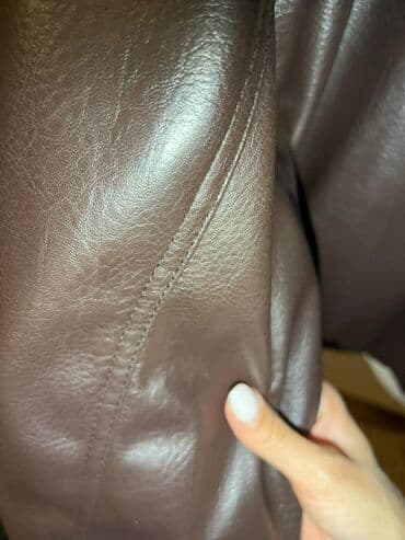 Audi: Кожаная куртка, Zara, XS — 9