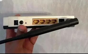 Планшеты: TP-Link Wi‑Fi router - Marka/model: TP-Link (şəkildəki korpus dizaynı — 2