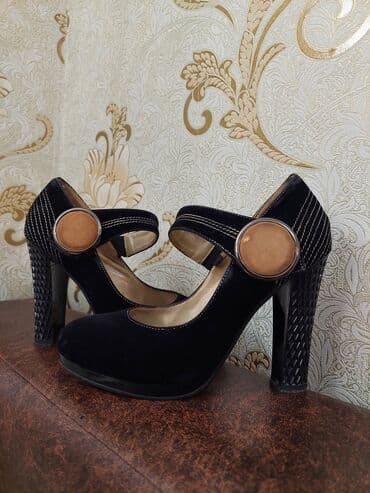 derihan ayakkabı: Tuflilər, Ölçü: 36, rəng - Qara, İşlənmiş — 1