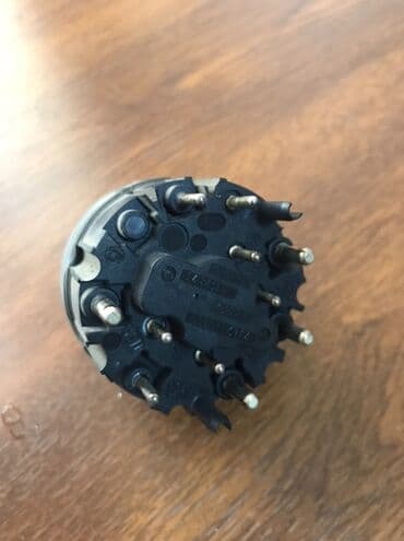 isiq generatoru: İşlənmiş, Vıkluçatel, Ünvandan götürmə — 3