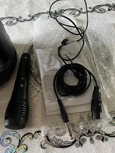 ev kinoteatri satilir: Kalonka yenidir. Ölçü olaraq hündürlüyü 40 sm dir .Bluetooth mövcuddur — 3