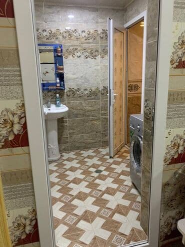 əhmədli ev: 6 otaqlı, 200 kv. m, Orta təmir — 15