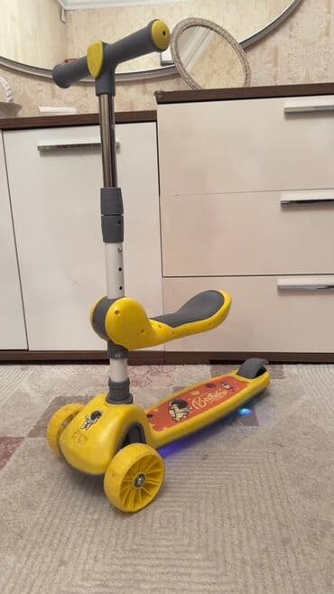 hoverboard 2 el: 1 həftədir alınıb Supertoysdan.40 azn.Uşaq sürmədi satıram.Ancaq evdə — 3