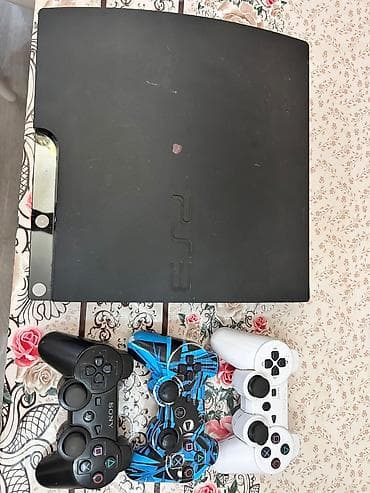ps4 slim disk: Sony PlayStation 3 (PS3) oyun konsolu komplekti - Model: PS3 Slim - — 1