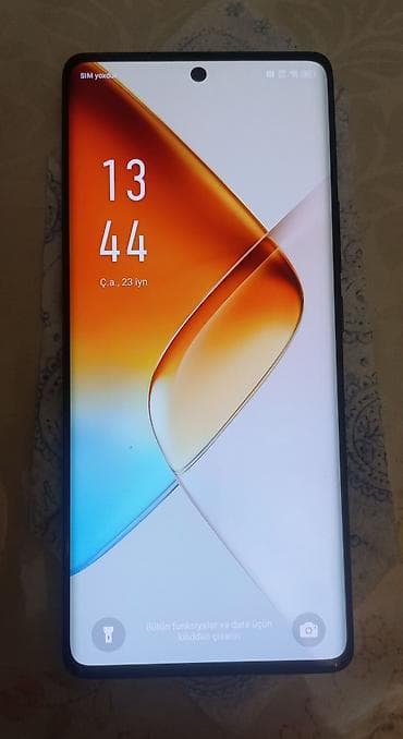 Infinix Note 40 Pro, 256 GB, rəng - Qara, Simsiz şarj