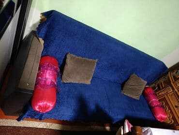 Opel: Mebel dəsti satılır Tərkibi: - Klassik vitrin-bufet: oyma dekorlu — 7