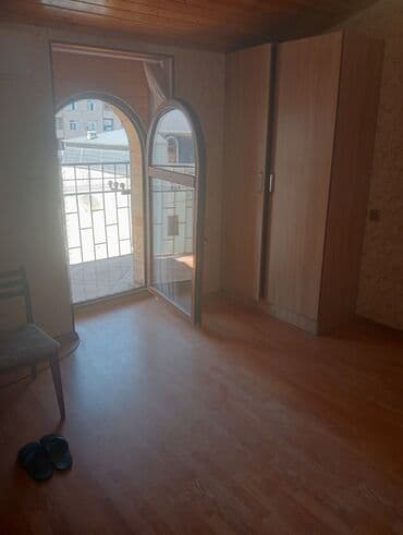 двухкомнатные новостройки в баку: Satılır/icarəyə verilir: 2 otaqlı mənzil Xüsusiyyətlər: - Daxili — 7