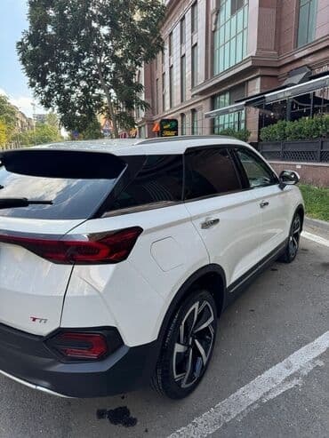 şlanqların satışı: FAW T77 – ağ rəngli, şəhər və uzun yola uyğun müasir krossover — 4