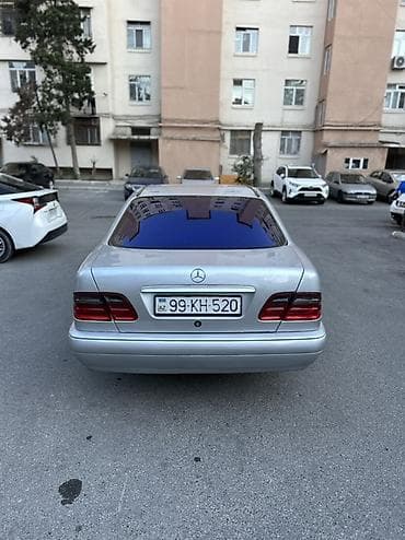 Nəqliyyat: Mercedes-Benz E-Class: 2.4 l | 1998 il Sedan — 5