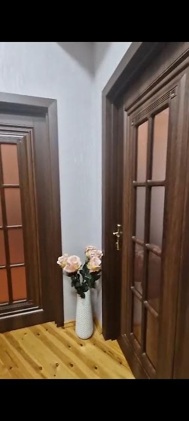 xirdalanda evler: Genclik metrosun yaxinliqi Genclik Mollun yani (piyada 5 deyqalix yol — 6