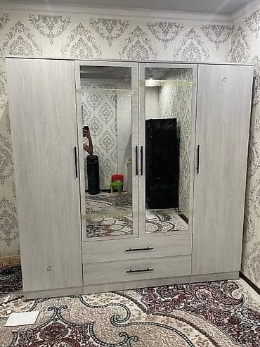 Yeni, 4 qapılı, Açılan, Düz dolab