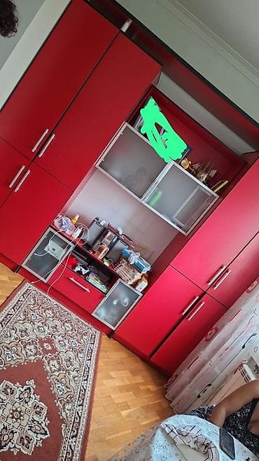televizo: Qırmızı rəngdə çoxfunksiyalı qonaq otağı divar dəsti - Material — 1