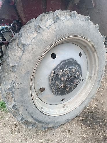 traktörler: Kənd və təsərrüfat texnikası üçün arxa traktör təkəri və disk dəsti — 3