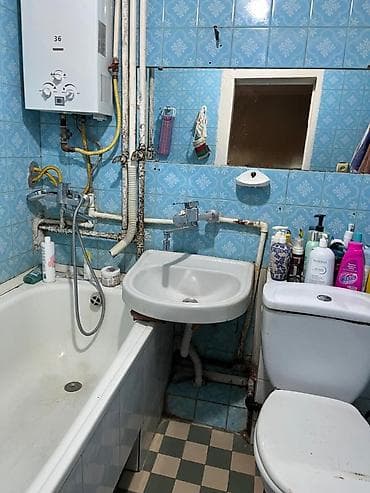 tap az evler berde: Bakı, 3 otaqlı, Köhnə tikili, m. İnşaatçılar, 70 kv. m — 10