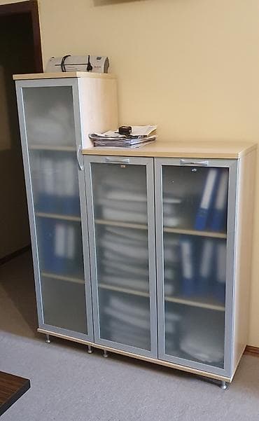 Ofis dəst mebeli: Ofis mebel dəsti Masa tumbalı, kreslo, və şkaf her üçü 450 manat — 3