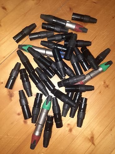 mart geldi: (8) ƏDƏD Məhsul: BEAM 295W hərəkətli başlı səhnə proyektoru: 8 əd — 4