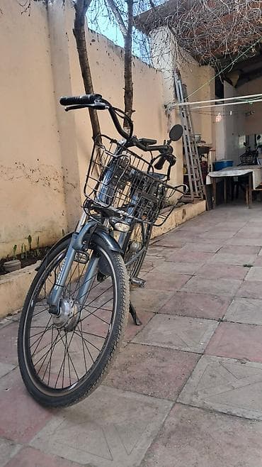 Musiqi alətləri: Şəhər tipli elektrik velosipedi Xüsusiyyətlər: - Ön təkərdə elektrik — 4