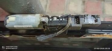 qapı bağlayan: Mercedes Benz w 202 kuzanın(çeşqanın) panarama luku və qolaltının — 3